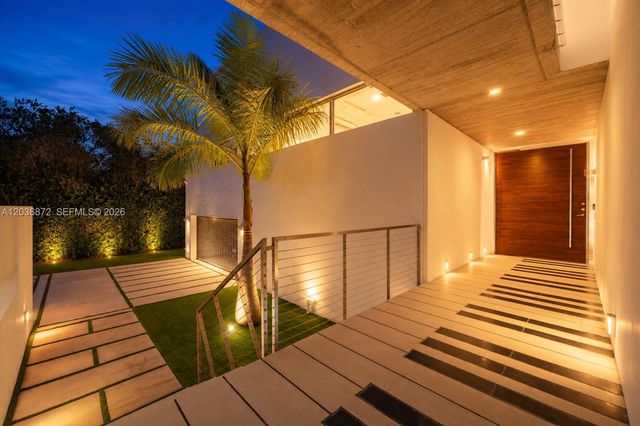 2360 SW 139th Avenue, Miami, FL 33175