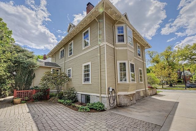 58 Arborway, Boston, MA 02130