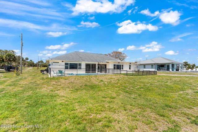 2729 Pineapple Avenue, Melbourne, FL 32935