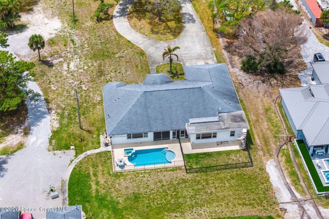 2729 Pineapple Avenue, Melbourne, FL 32935