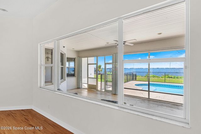 2729 Pineapple Avenue, Melbourne, FL 32935