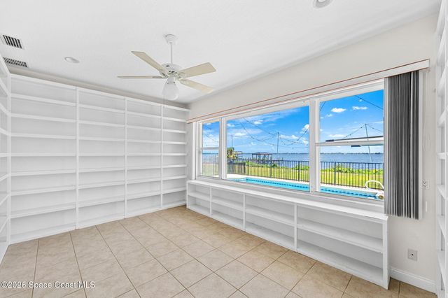 2729 Pineapple Avenue, Melbourne, FL 32935