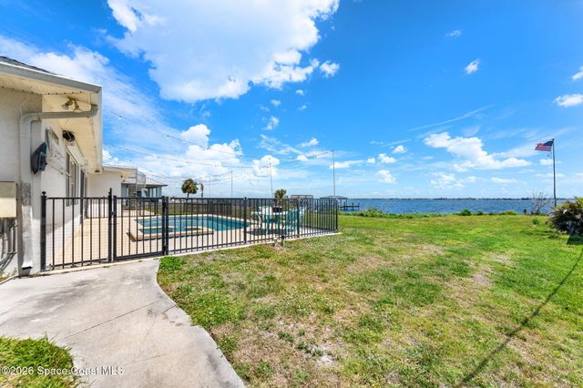 2729 Pineapple Avenue, Melbourne, FL 32935