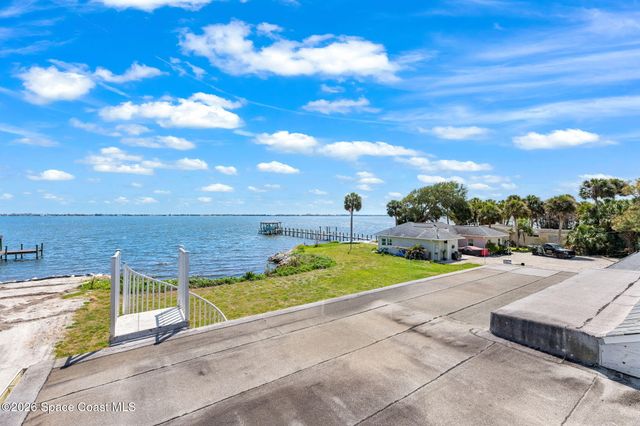 2729 Pineapple Avenue, Melbourne, FL 32935