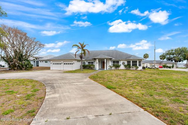 2729 Pineapple Avenue, Melbourne, FL 32935