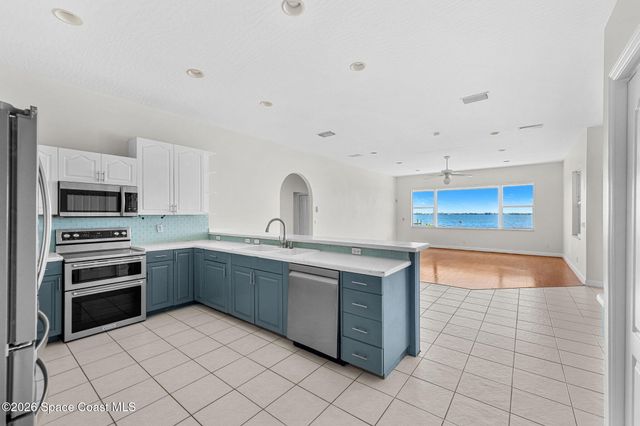 2729 Pineapple Avenue, Melbourne, FL 32935