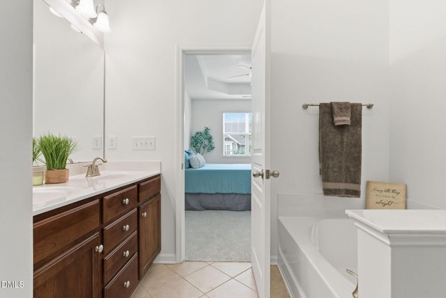 9129 Bunnwood Lane, Raleigh, NC 27617