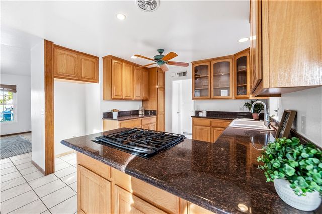 6682 Alexandria, Huntington Beach, CA 92647