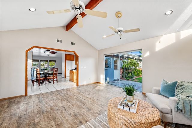 6682 Alexandria, Huntington Beach, CA 92647