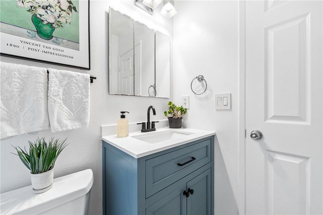 6682 Alexandria, Huntington Beach, CA 92647