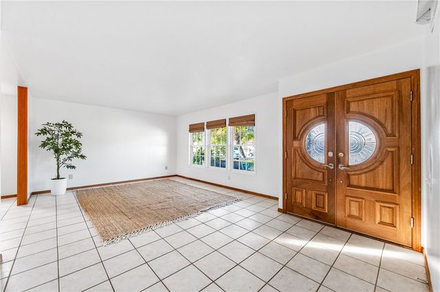 6682 Alexandria, Huntington Beach, CA 92647