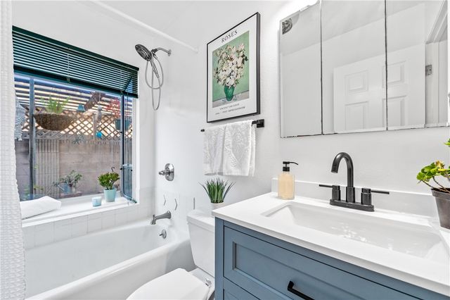 6682 Alexandria, Huntington Beach, CA 92647