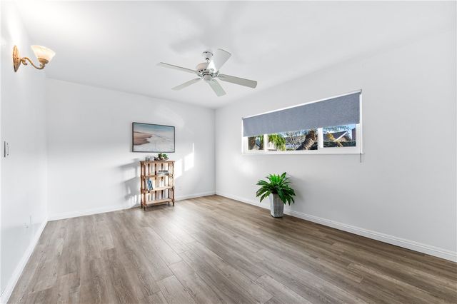 6682 Alexandria, Huntington Beach, CA 92647