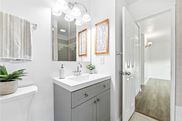 6682 Alexandria, Huntington Beach, CA 92647