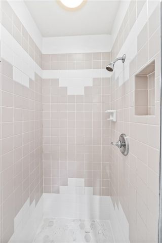 6682 Alexandria, Huntington Beach, CA 92647