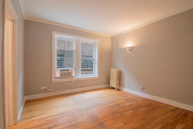 1414 W Pratt Boulevard 214, Chicago, IL 60626