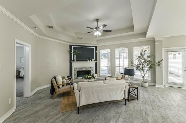 13722 Greenwood Manor Drive, Cypress, TX 77429