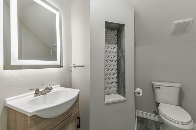 13722 Greenwood Manor Drive, Cypress, TX 77429