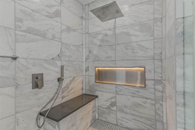 13722 Greenwood Manor Drive, Cypress, TX 77429