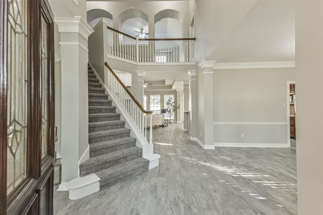 13722 Greenwood Manor Drive, Cypress, TX 77429