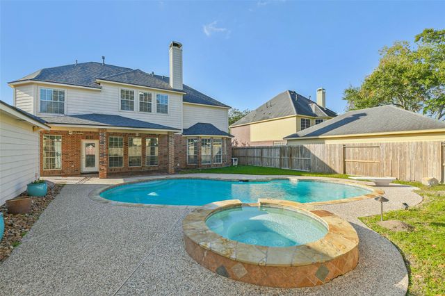 13722 Greenwood Manor Drive, Cypress, TX 77429