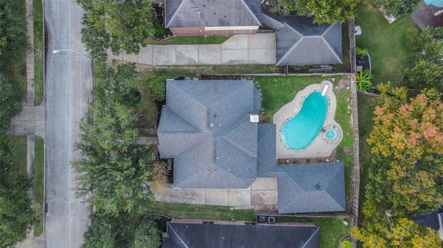 13722 Greenwood Manor Drive, Cypress, TX 77429