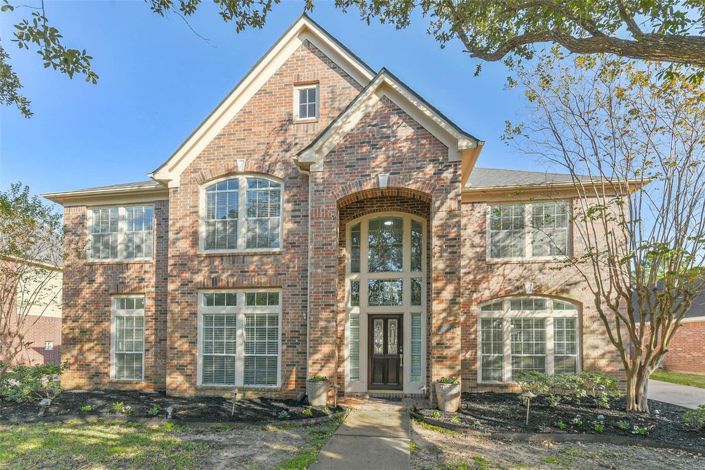 13722 Greenwood Manor Drive, Cypress, TX 77429