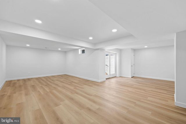 12741 OAK FARMS DR, Herndon, VA 20171