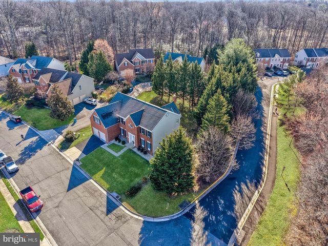 12741 OAK FARMS DR, Herndon, VA 20171