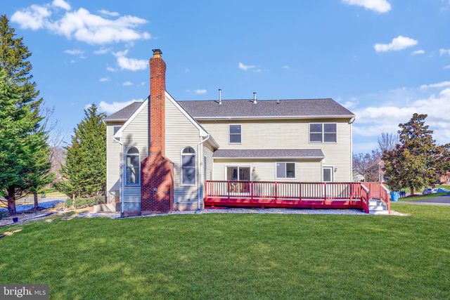 12741 OAK FARMS DR, Herndon, VA 20171