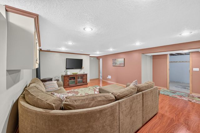 3346 Cleveland Street NE, Minneapolis, MN 55418