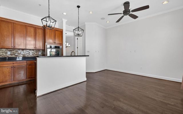 593 CEDAR ST, Gaithersburg, MD 20877