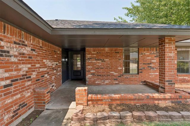 1617 Shadow Court, Edmond, OK 73013