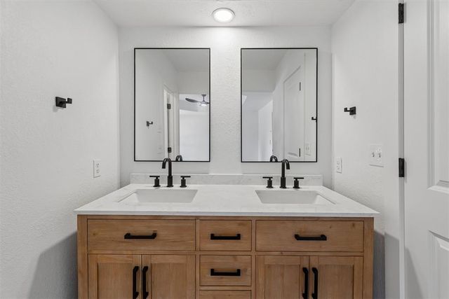 1617 Shadow Court, Edmond, OK 73013