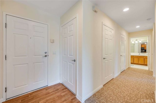 9610 Zelzah 301, Northridge, CA 91325