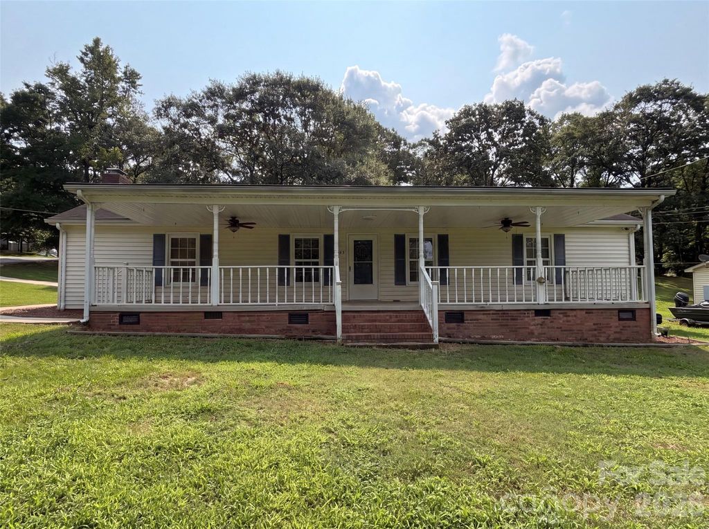 529 Timberlane Drive, Mount Holly, NC 28120