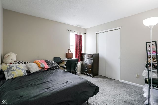 5985 Claymont Boulevard, Plainfield, IN 46168