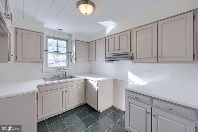 44 LEHMAN ST, Lebanon, PA 17046