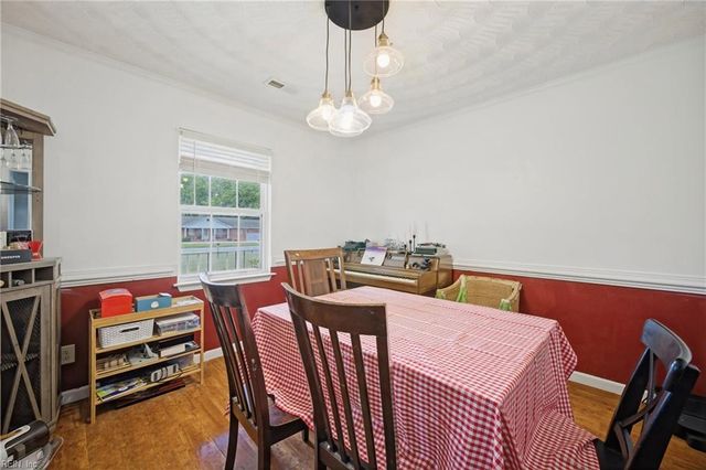 2078 Nansemond PW, Suffolk, VA 23434