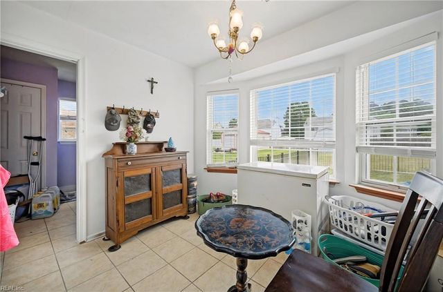 2078 Nansemond PW, Suffolk, VA 23434