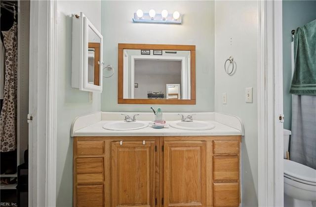 2078 Nansemond PW, Suffolk, VA 23434