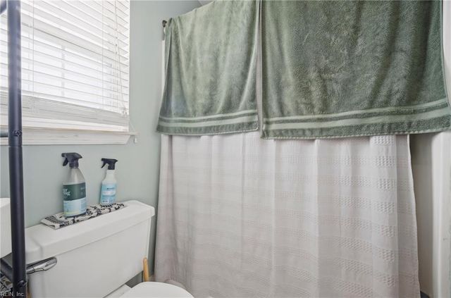 2078 Nansemond PW, Suffolk, VA 23434