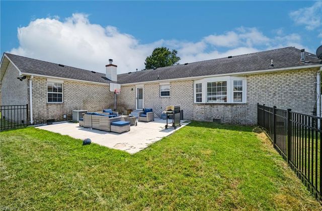 2078 Nansemond PW, Suffolk, VA 23434