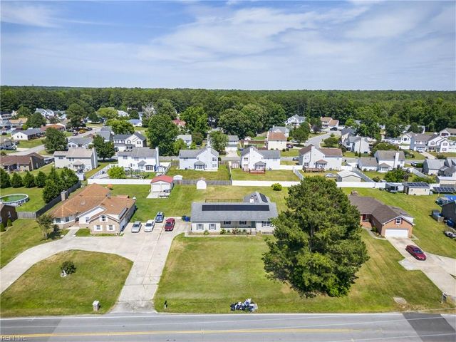 2078 Nansemond PW, Suffolk, VA 23434