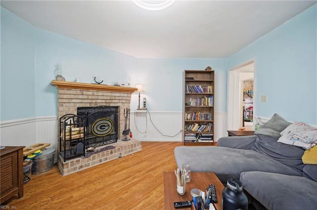 2078 Nansemond PW, Suffolk, VA 23434