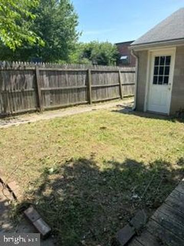 3007 W 10TH ST, Chester, PA 19013