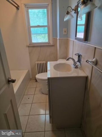 3007 W 10TH ST, Chester, PA 19013