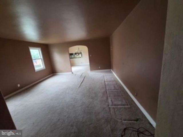 3007 W 10TH ST, Chester, PA 19013