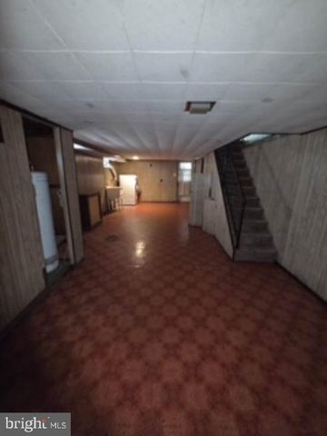 3007 W 10TH ST, Chester, PA 19013
