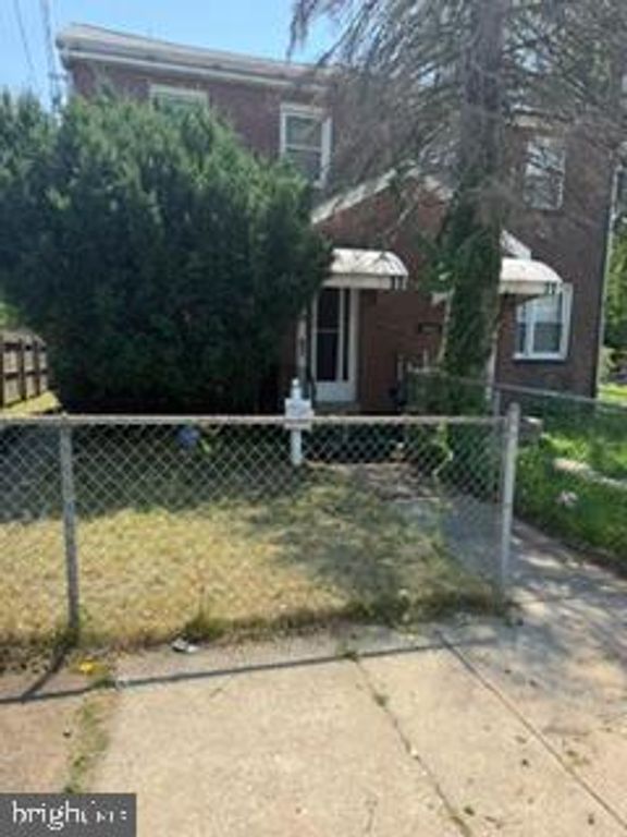 3007 W 10TH ST, Chester, PA 19013